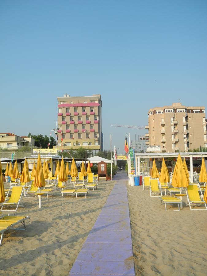 פסארו Hotel Atlantic Vista Mare מראה חיצוני תמונה