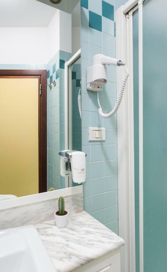 פסארו Hotel Atlantic Vista Mare מראה חיצוני תמונה