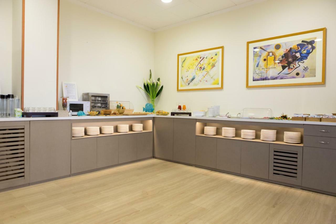 פסארו Hotel Atlantic Vista Mare מראה חיצוני תמונה
