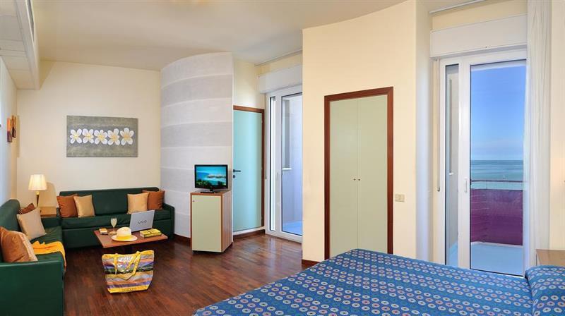 פסארו Hotel Atlantic Vista Mare מראה חיצוני תמונה